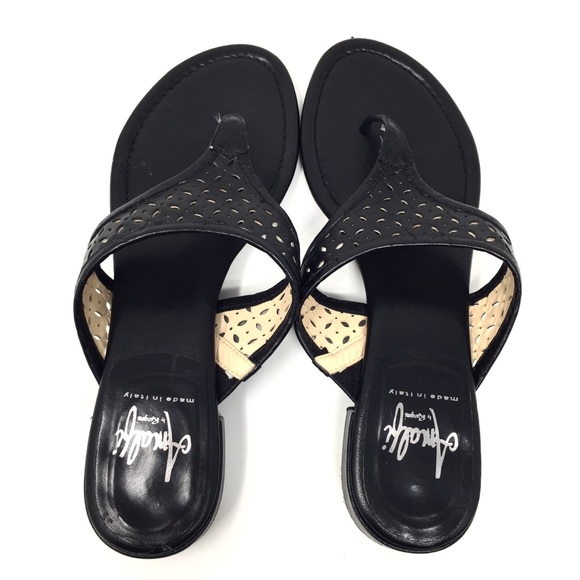 Amalfi By Rangoni Black Sandals - Picture 4 of 8
